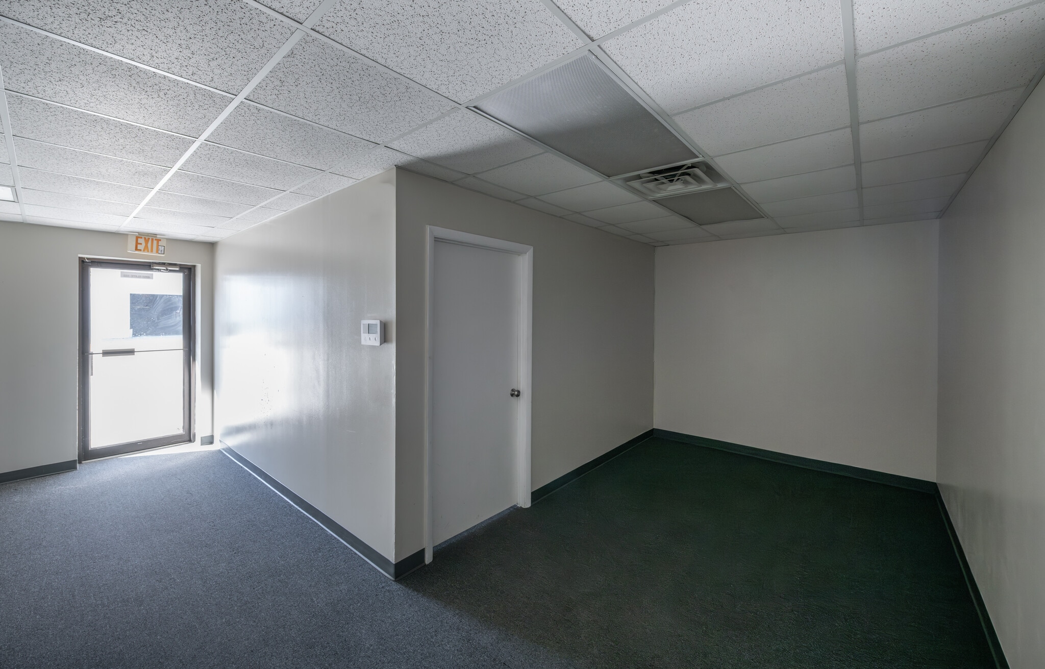 4850 Collins Rd, Jacksonville, FL à louer Photo intérieure– Image 1 sur 3