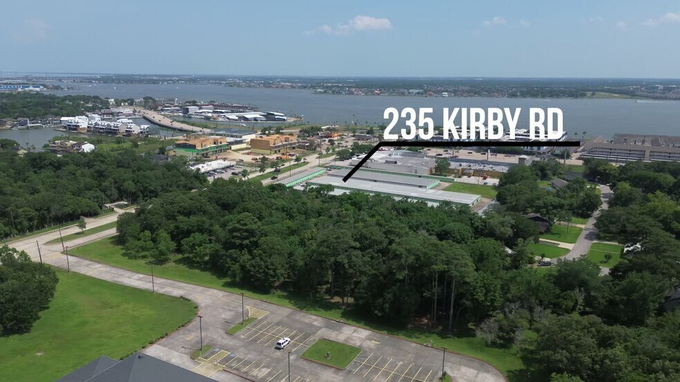 00 Kirby Blvd. rd, Seabrook, TX à vendre - Vidéo sur l’annonce professionnelle – Image 2 sur 15