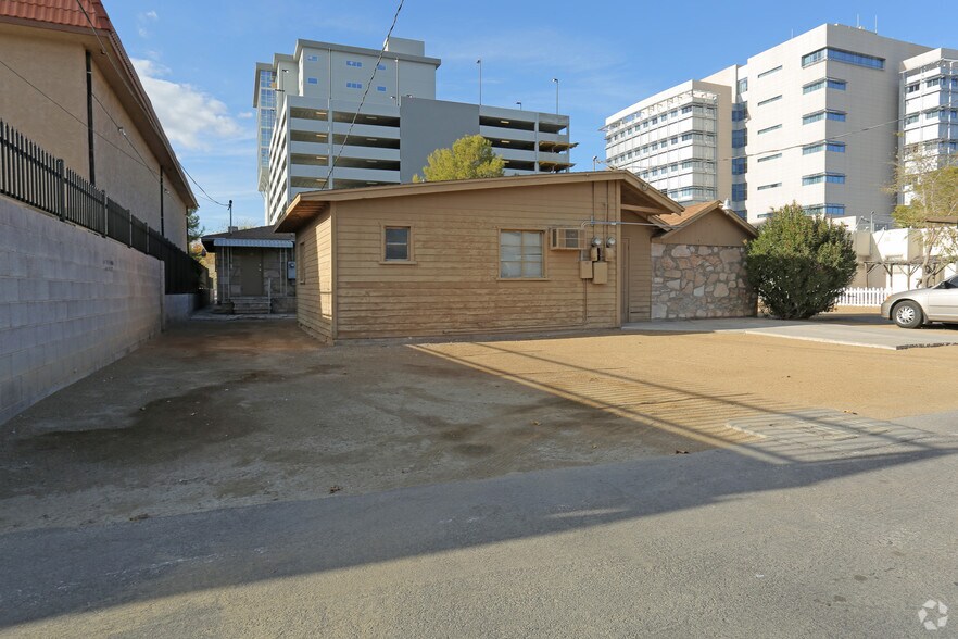 509 S 6th St, Las Vegas, NV à vendre - Photo de l’immeuble – Image 2 sur 30