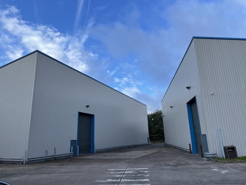 Great Bridge St, West Bromwich à louer - Photo de l’immeuble – Image 2 sur 9