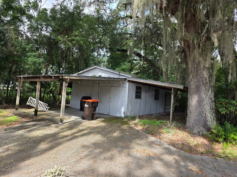 6141 SE Babb Rd, Belleview, FL à vendre - Photo de l’immeuble – Image 3 sur 4