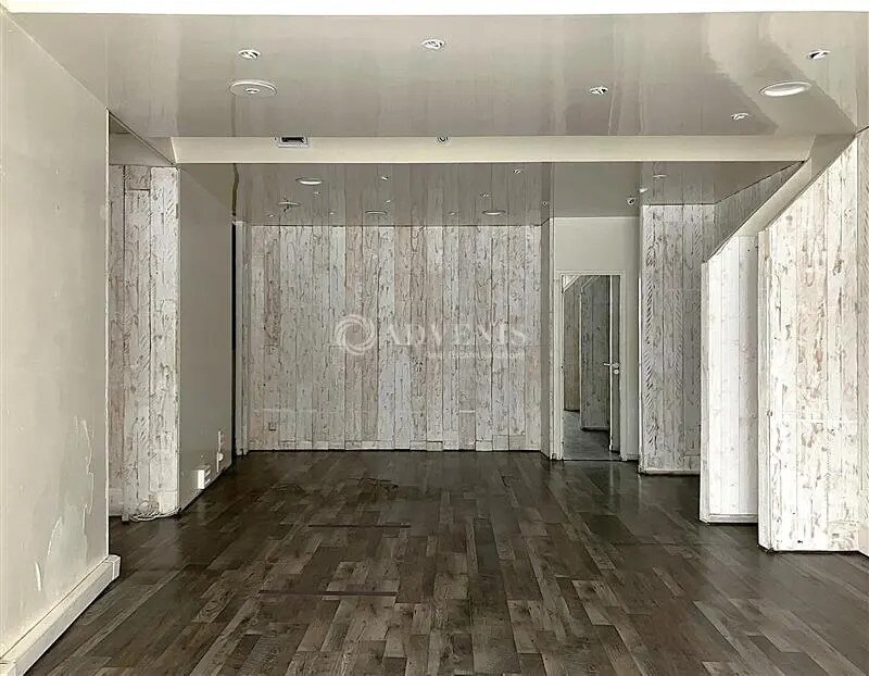 Local commercial dans Bourges à vendre Photo intérieure– Image 1 sur 3