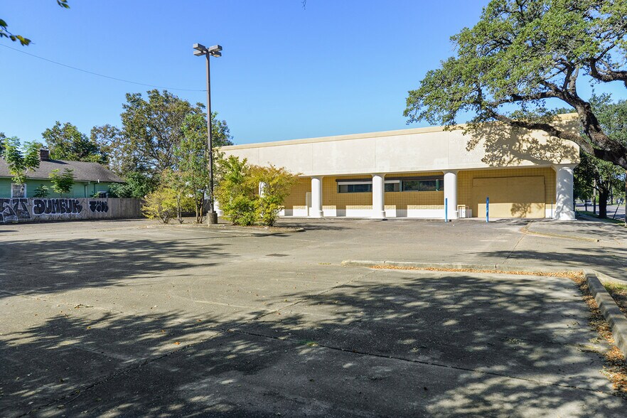 5500 Saint Claude Ave, New Orleans, LA à vendre - Photo de l’immeuble – Image 3 sur 14