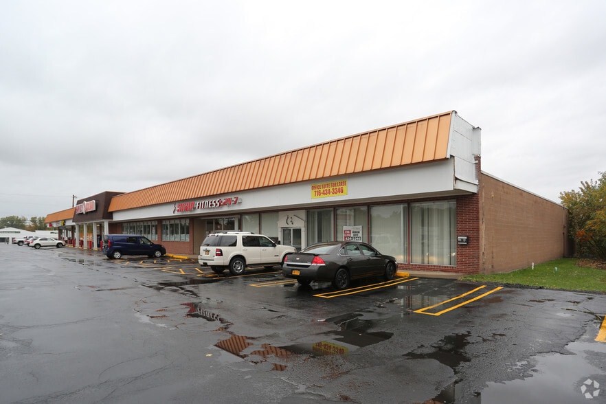 Rtes 104, Lockport, NY à louer - Photo principale – Image 1 sur 13