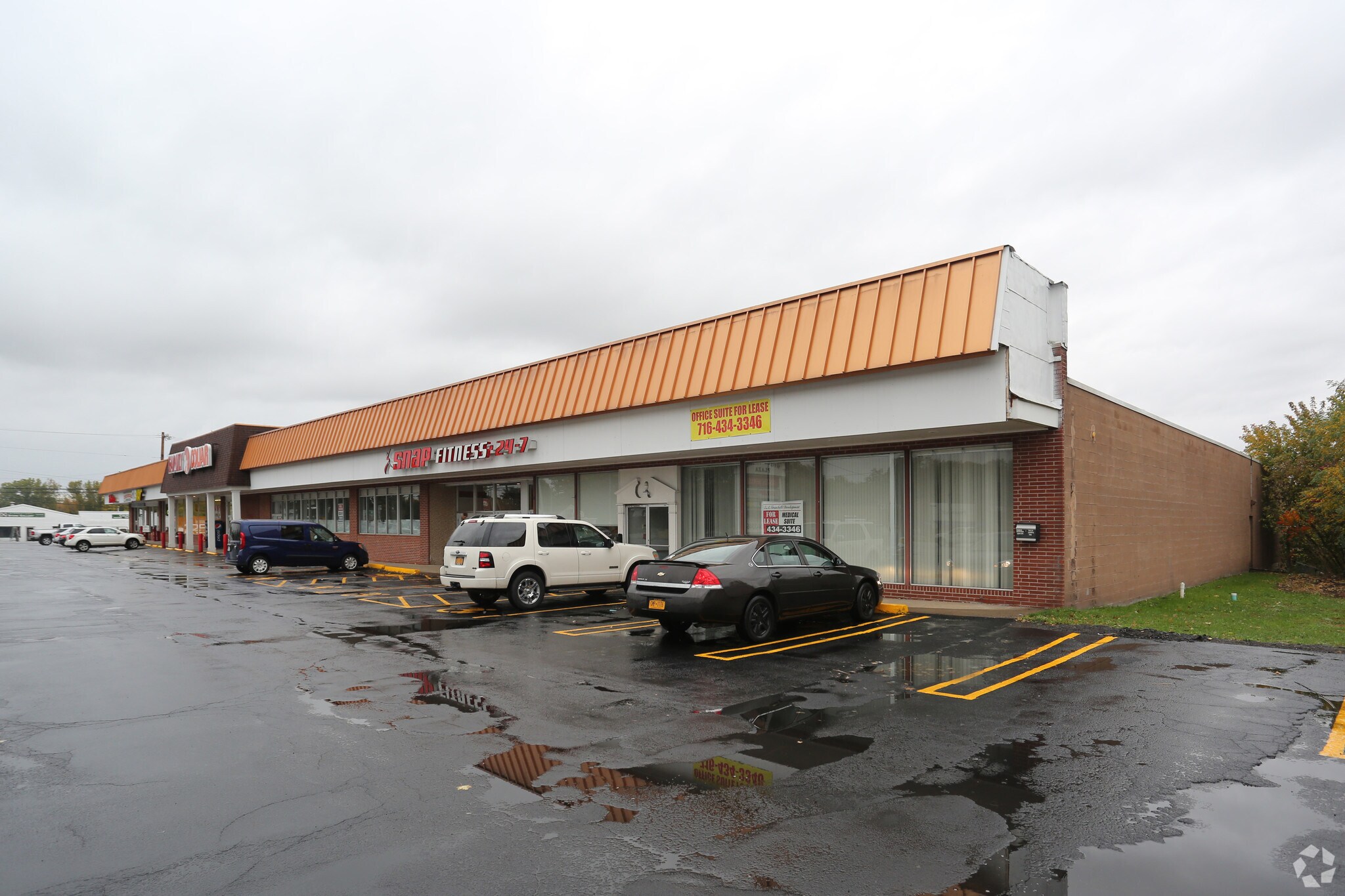 Rtes 104, Lockport, NY à louer Photo principale– Image 1 sur 14