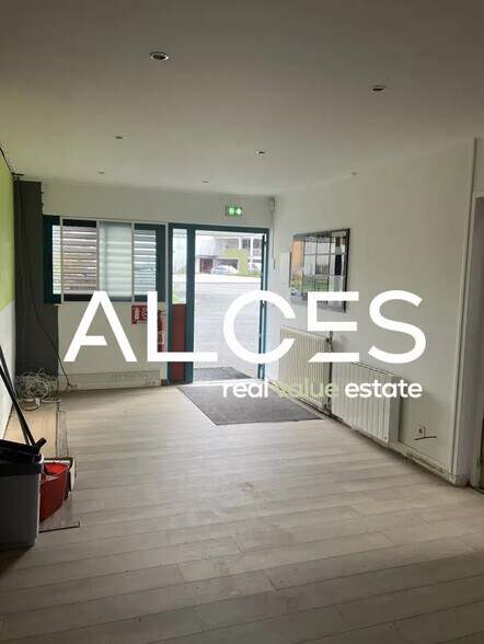 Local d’activités dans Eysines à louer - Photo intérieure – Image 2 sur 3