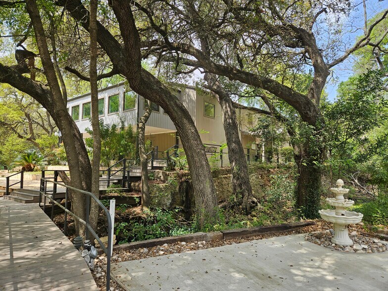 13405-13411 George Rd, San Antonio, TX à louer - Photo de l’immeuble – Image 3 sur 16