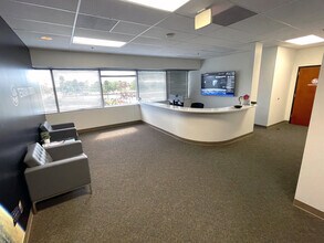 100 Rialto Pl, Melbourne, FL à louer Photo intérieure– Image 1 sur 7