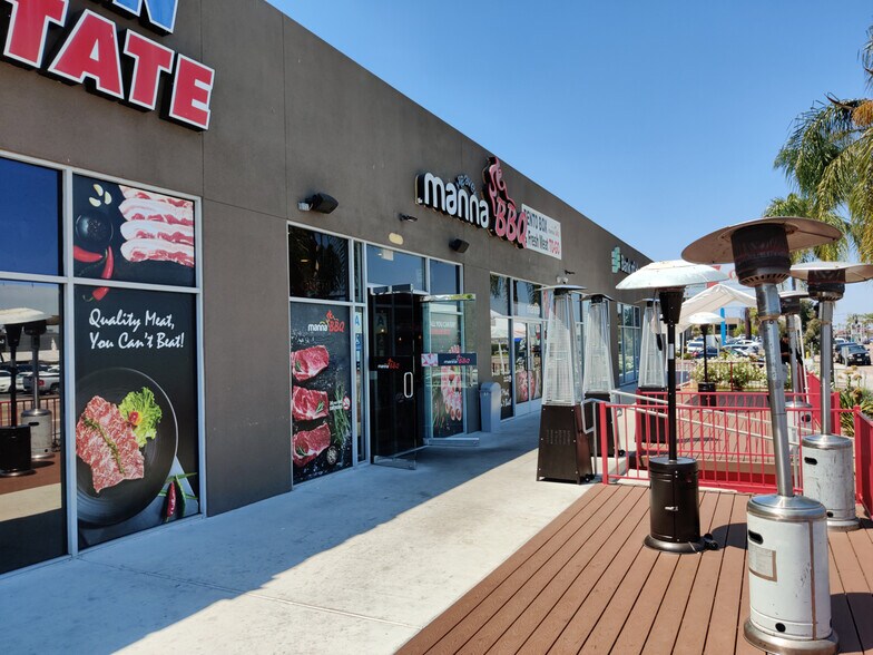 4428-4444 Convoy St, San Diego, CA à louer - Photo de l’immeuble – Image 3 sur 6