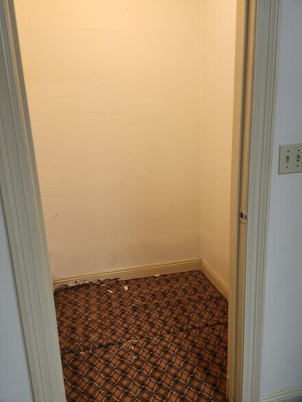4211 Downs St, Metairie, LA à vendre - Photo de l’immeuble – Image 3 sur 12