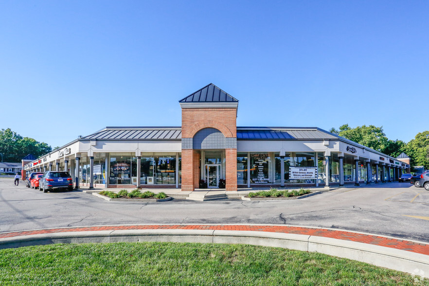 4001-4027 Far Hills Ave, Dayton, OH à louer - Photo principale – Image 1 sur 1