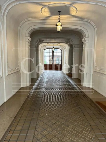 10 Rue Théodule Ribot, Paris à louer - Photo de l’immeuble – Image 1 sur 8