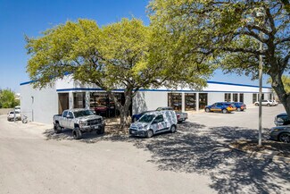 Plus de détails pour 10927 Wye Dr, San Antonio, TX - Local d'activités à louer
