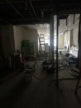 42-52 Broadway, Brooklyn, NY à louer Photo intérieure– Image 2 sur 6