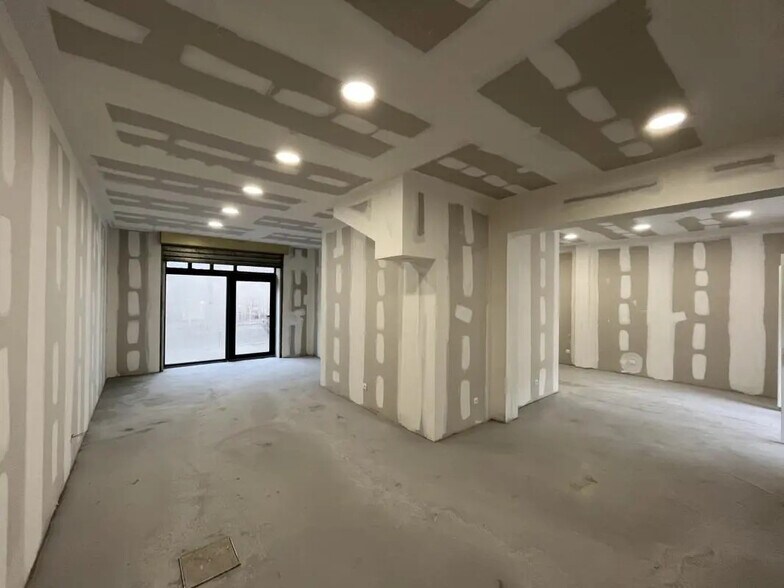 Local commercial dans Toulon à louer - Photo intérieure – Image 1 sur 5