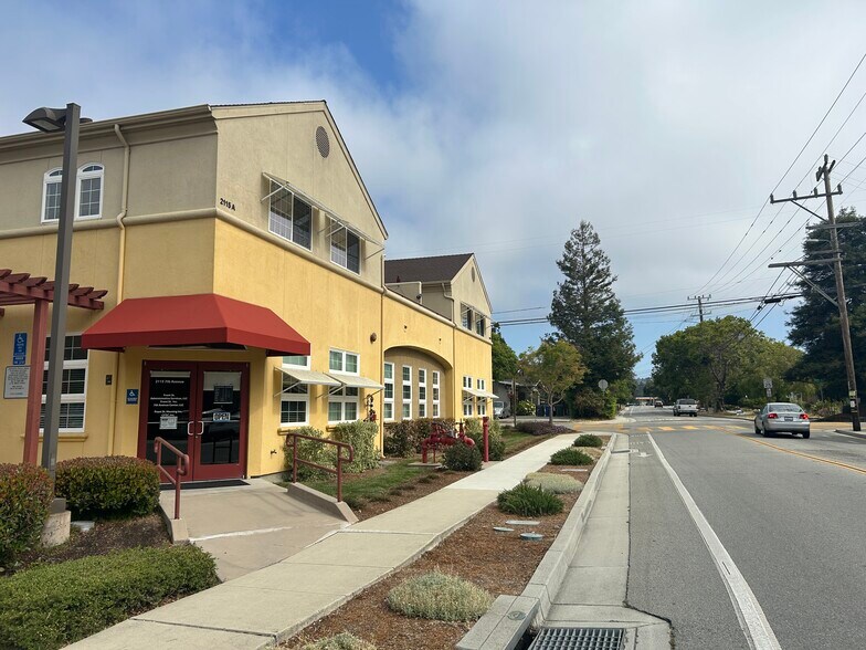 2115 7th Ave, Santa Cruz, CA à louer - Photo de l’immeuble – Image 2 sur 14