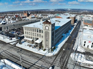 Plus de détails pour 502 Court St, Utica, NY - Bureau à vendre