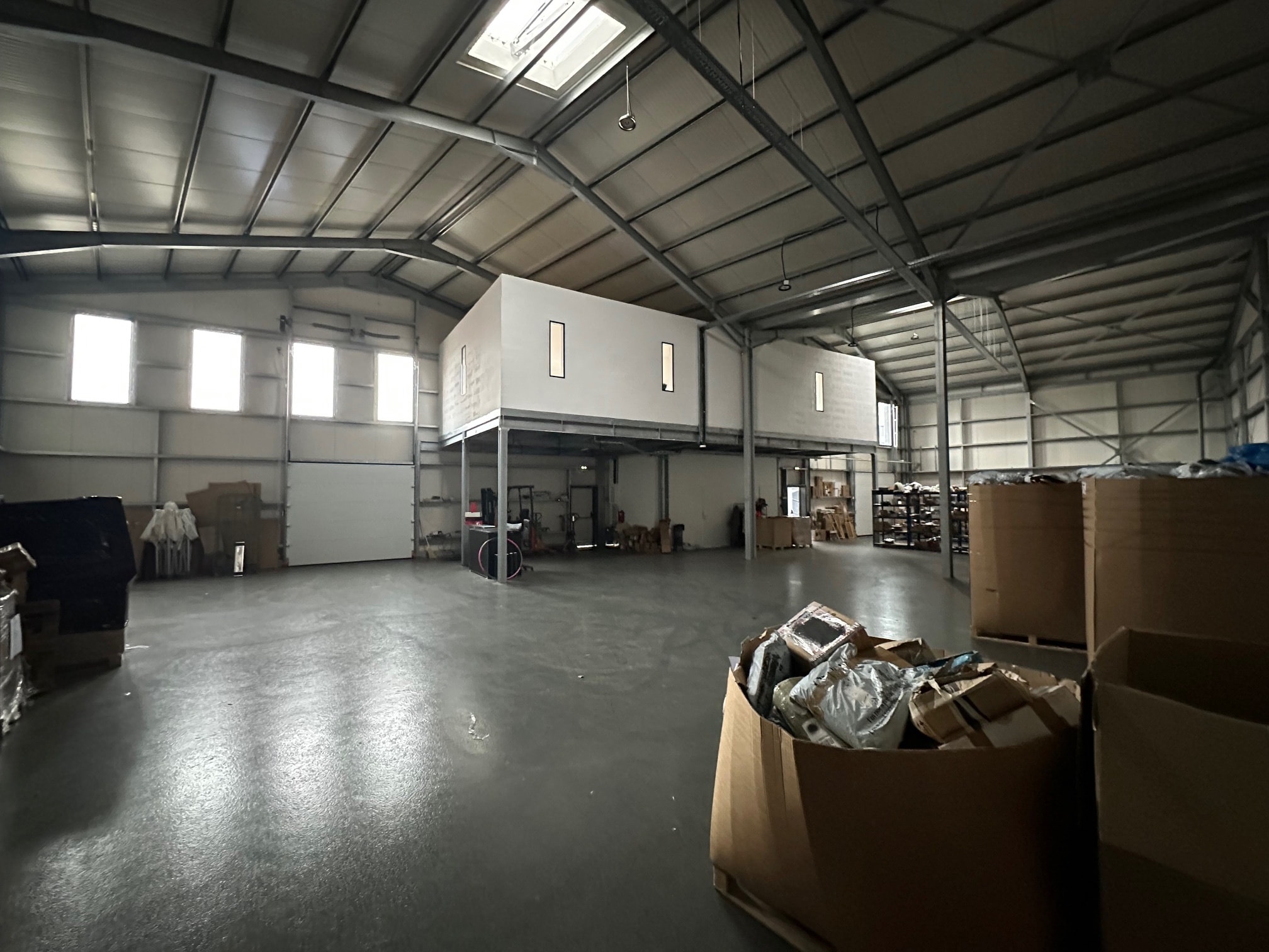 33 Rue Des Entrepreneurs, Carrières-sur-Seine à louer Photo intérieure– Image 1 sur 5