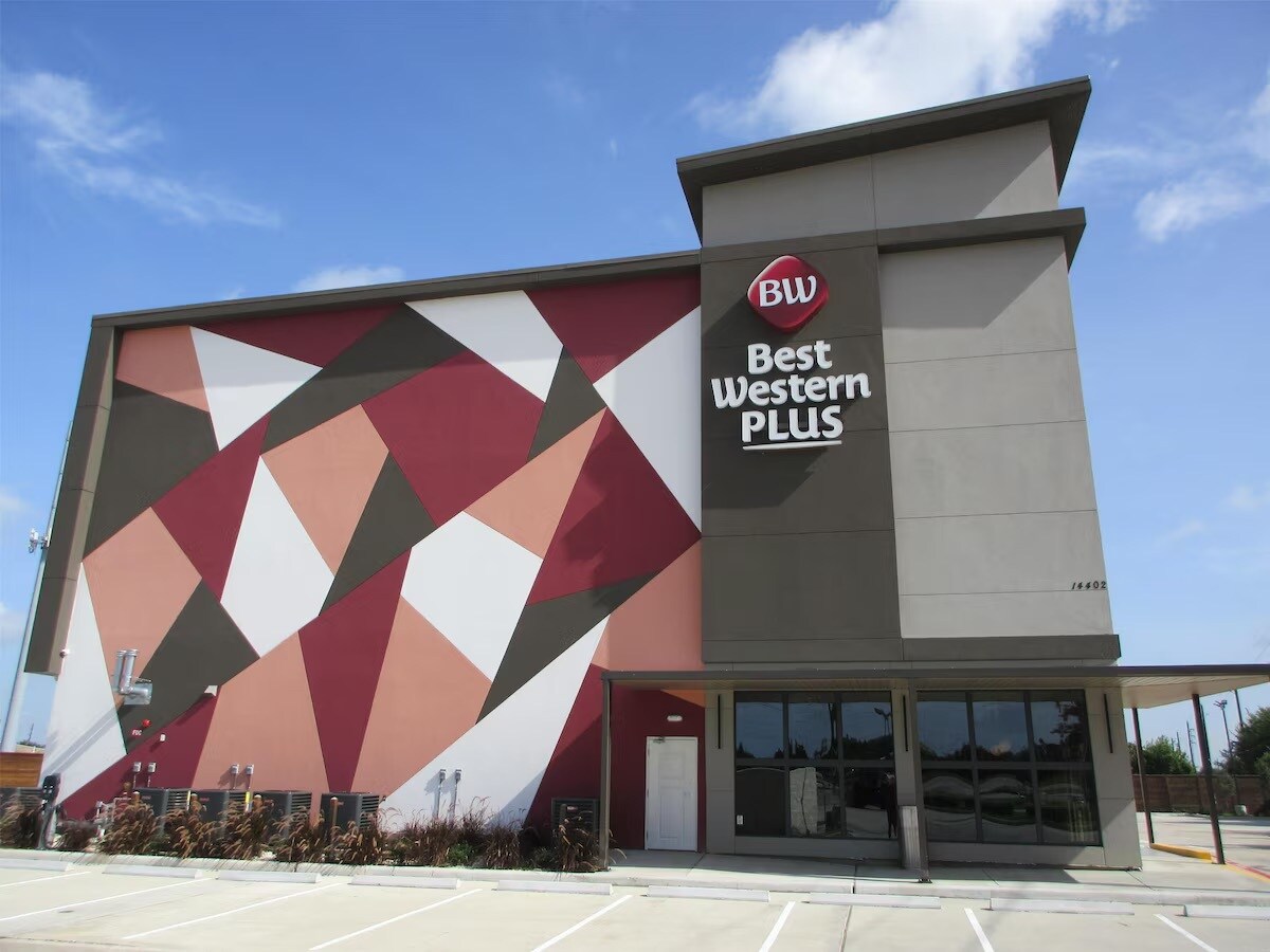 14402 Old Chocolate Bayou Rd, Houston, TX à vendre Photo de l’immeuble– Image 1 sur 26