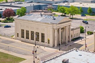 Plus de détails pour 311 W Grand Ave, Wisconsin Rapids, WI - Bureau à vendre