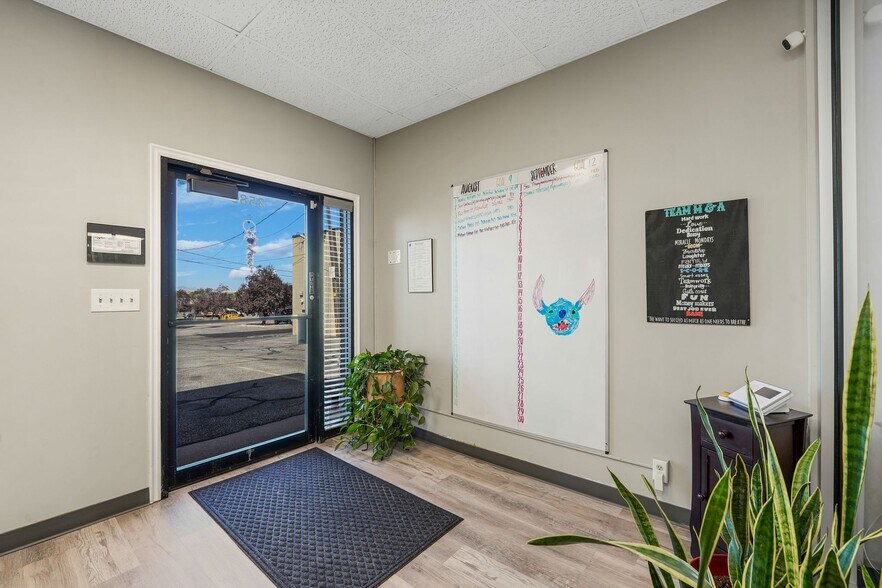 3585 S Washington Blvd, Ogden, UT à vendre - Photo de l’immeuble – Image 3 sur 15