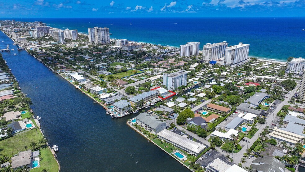 3204 SE 10th St, Pompano Beach, FL à vendre - Photo de l’immeuble – Image 2 sur 20