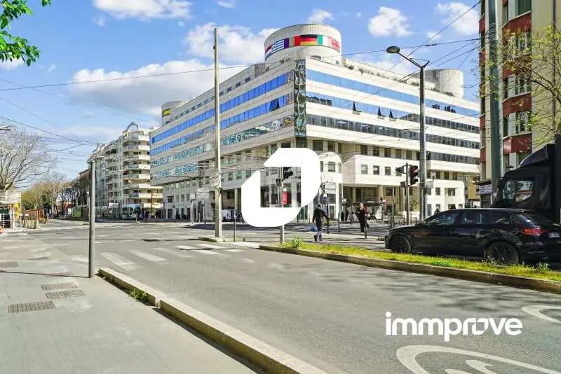 235 Cours Lafayette, Lyon à louer - Photo de l’immeuble – Image 1 sur 13