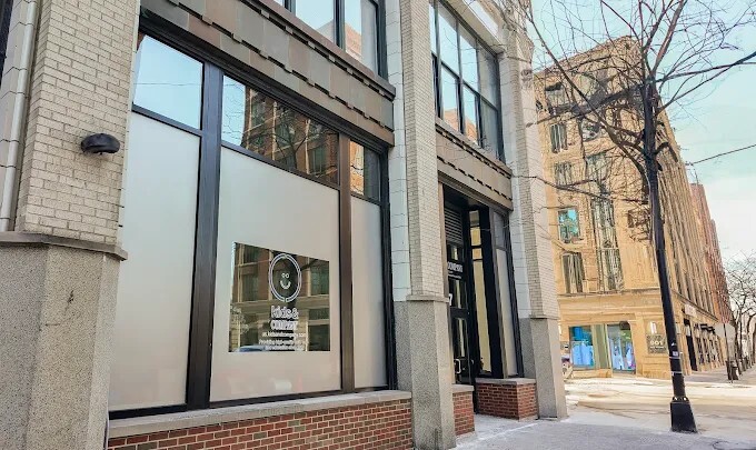 315 S Peoria St, Chicago, IL à louer Photo de l’immeuble– Image 1 sur 2