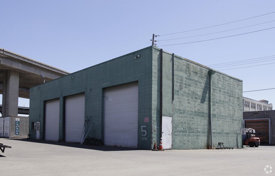 324 Union St, Oakland, CA à vendre - Photo principale – Image 1 sur 2