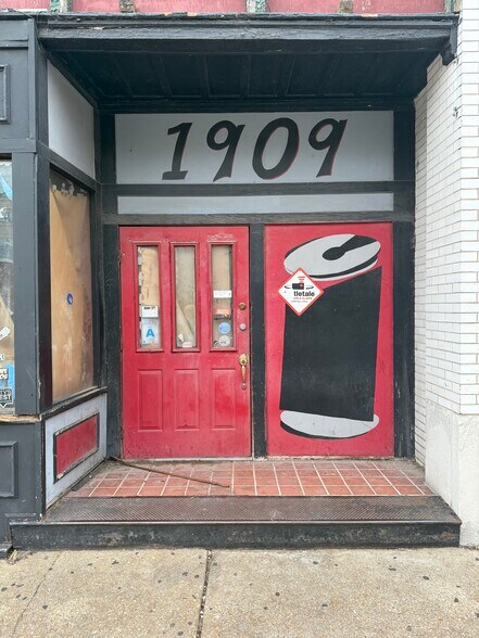 1909 Locust St, Saint Louis, MO à vendre - Photo de l’immeuble – Image 2 sur 10