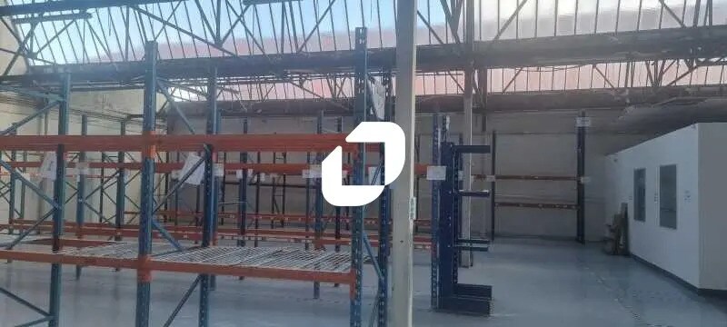 Local d’activités dans Pantin à louer - Photo de l’immeuble – Image 2 sur 14