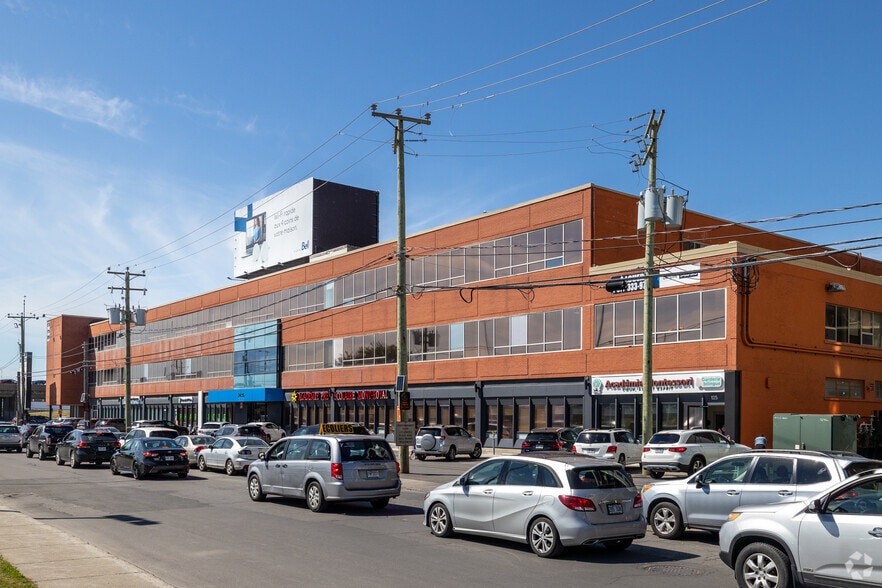 4480 Ch de la Côte-de-Liesse, Mt Royal, QC à louer - Photo de l’immeuble – Image 3 sur 4