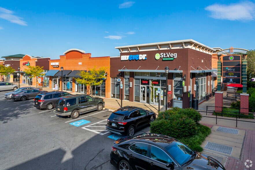 14929 Shady Grove Rd, Rockville, MD à louer - Photo de l’immeuble – Image 2 sur 7