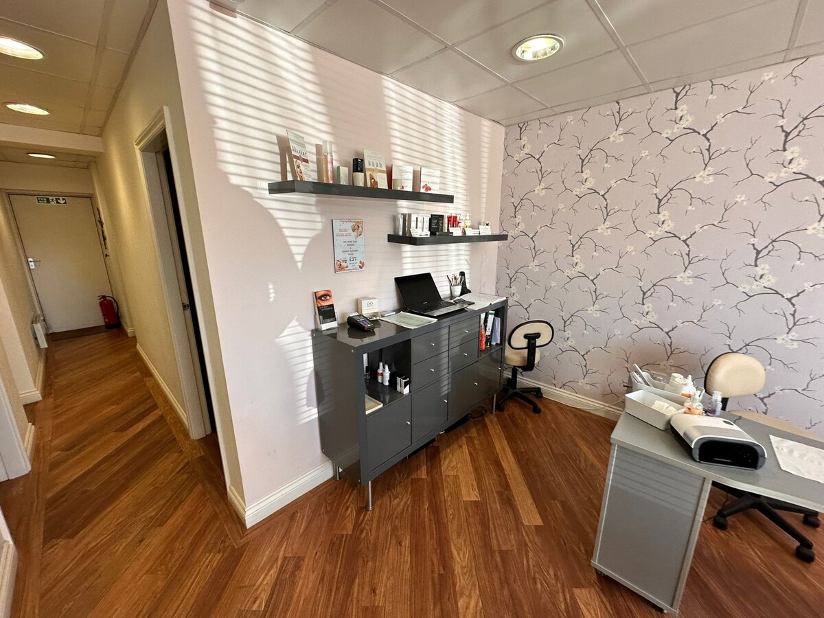 9-11 Hayfield Close, Belper, DBY DE56 1FA - Lot 10 - - Photo intérieure - Image 2 of 6