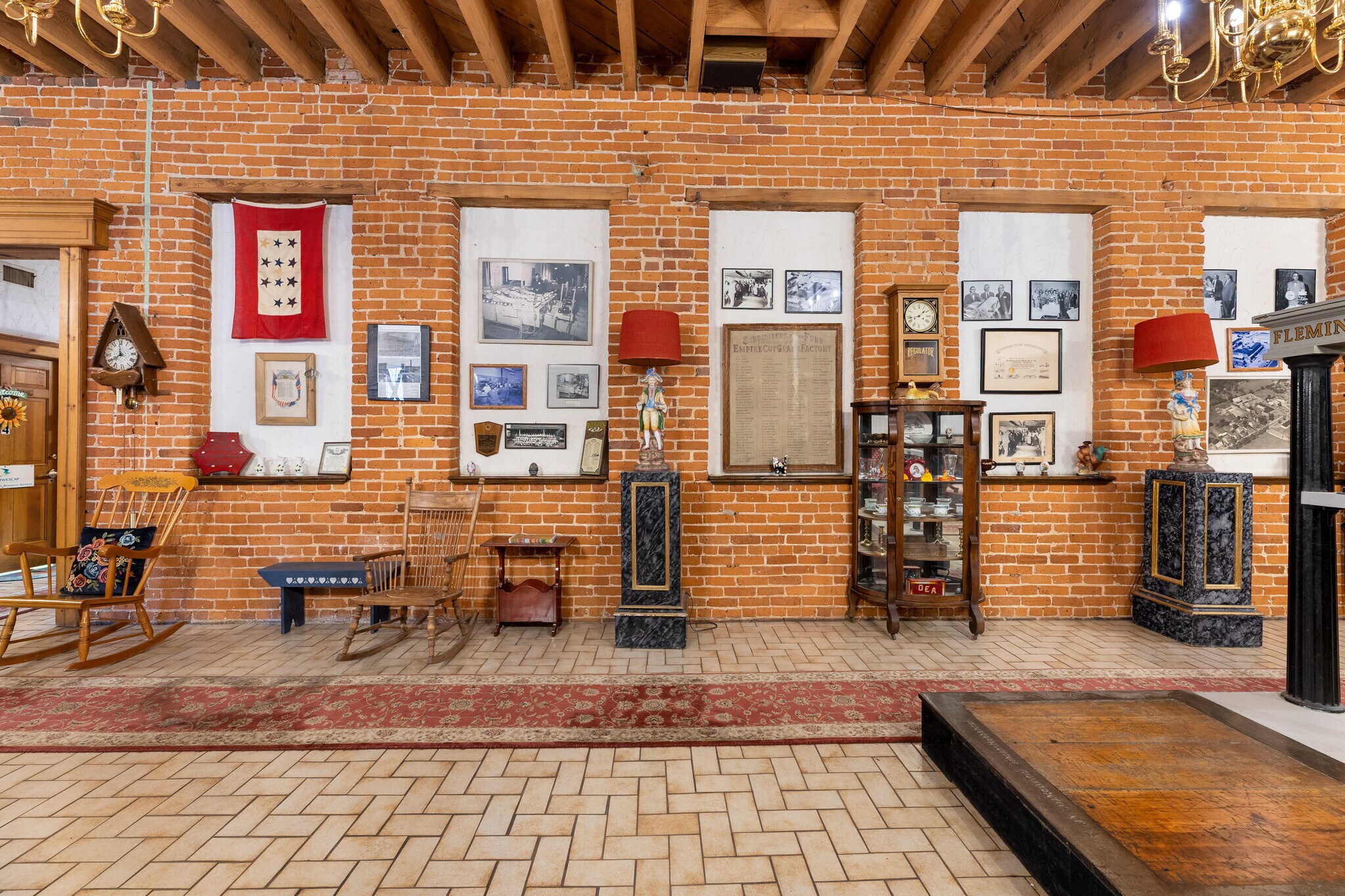 84 Park Ave, Flemington, NJ à louer Photo de l’immeuble– Image 1 sur 51