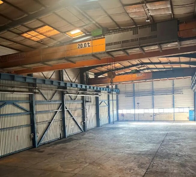 Bureau dans Béligneux à louer - Photo intérieure – Image 2 sur 3