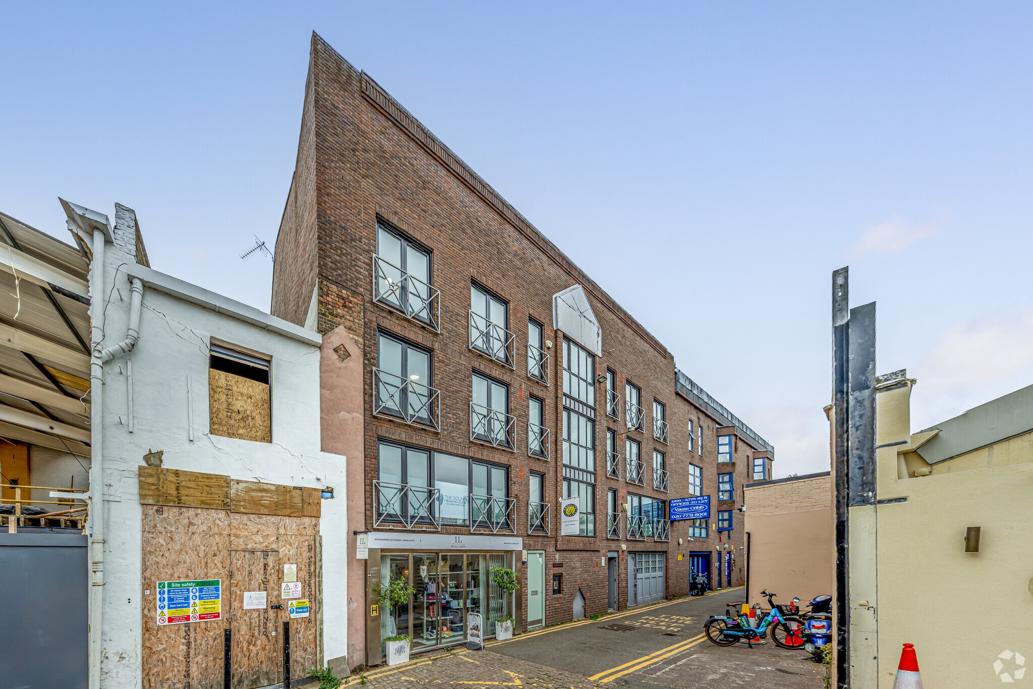 19 Heathmans Rd, Londres à louer Photo principale– Image 1 sur 7