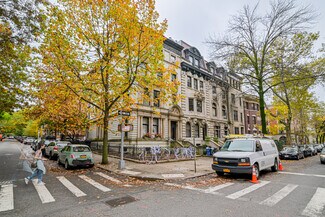 Plus de détails pour 121 8th Ave, Brooklyn, NY - Logement à vendre