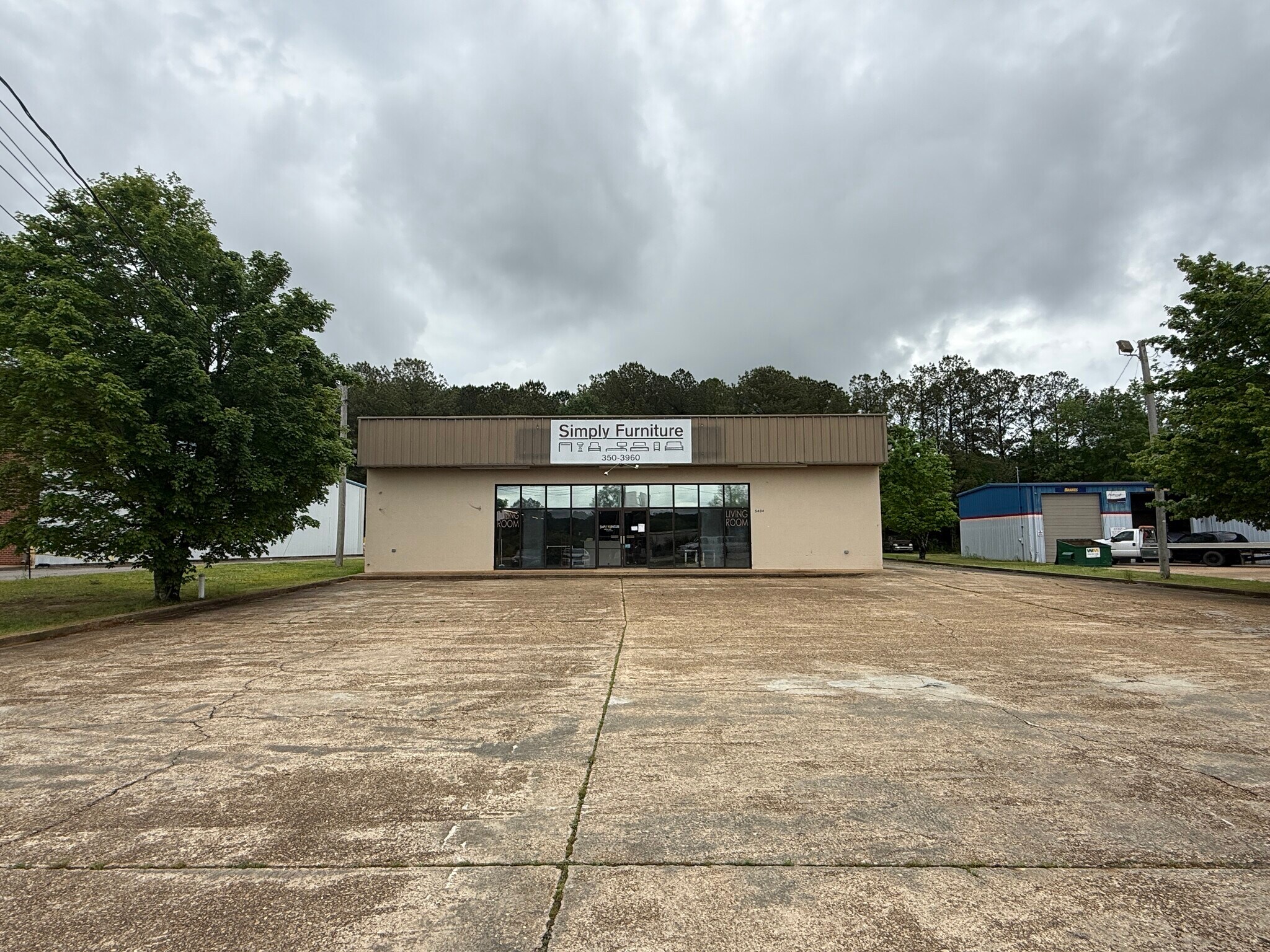 5484 Cliff Gookin Blvd, Tupelo, MS à louer Photo principale– Image 1 sur 10