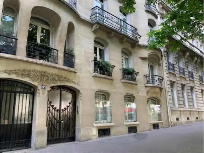 Plus de détails pour 19 Boulevard Delessert, Paris - Bureau à louer