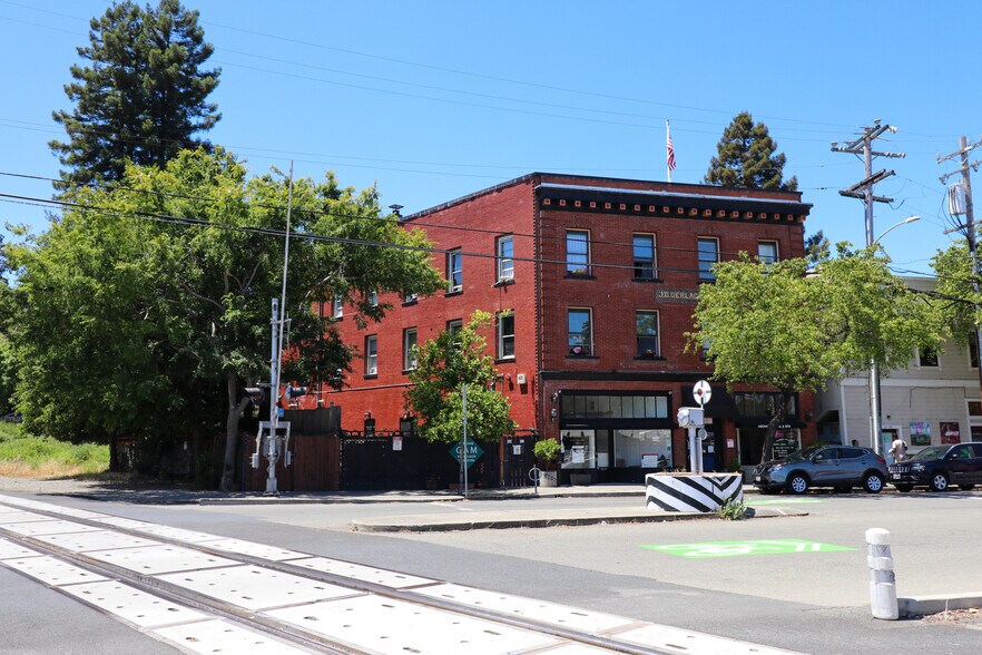 1-5 W Richmond Ave, Richmond, CA à vendre - Photo de l’immeuble – Image 1 sur 32