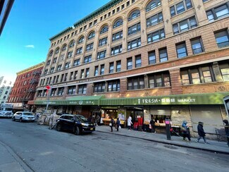 Plus de détails pour 128-138 Mott St, New York, NY - Bureau à louer