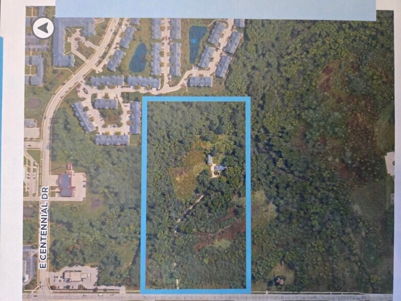 9080 S Howell Ave, Oak Creek, WI à vendre - Aérien – Image 2 sur 8