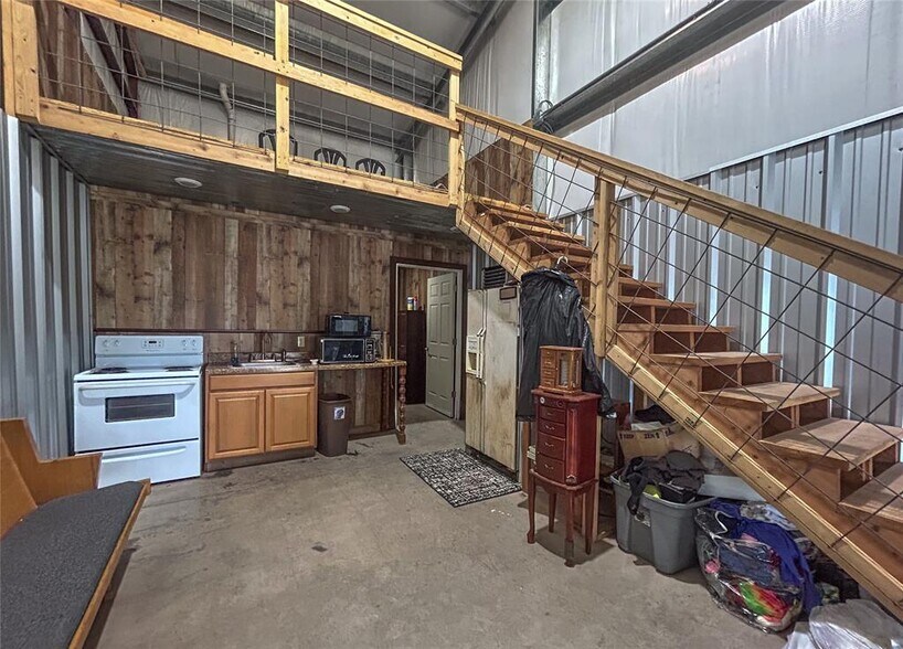 300 N 14th St, Clinton, OK à vendre - Photo de l’immeuble – Image 3 sur 13