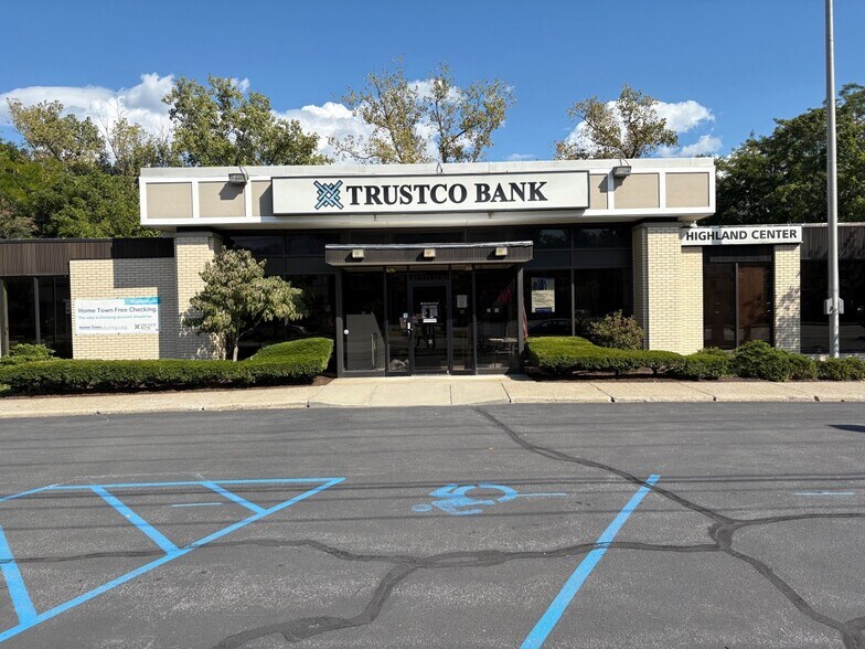 3580 Us Highway 9w, Highland, NY à louer - Photo de l’immeuble – Image 2 sur 13