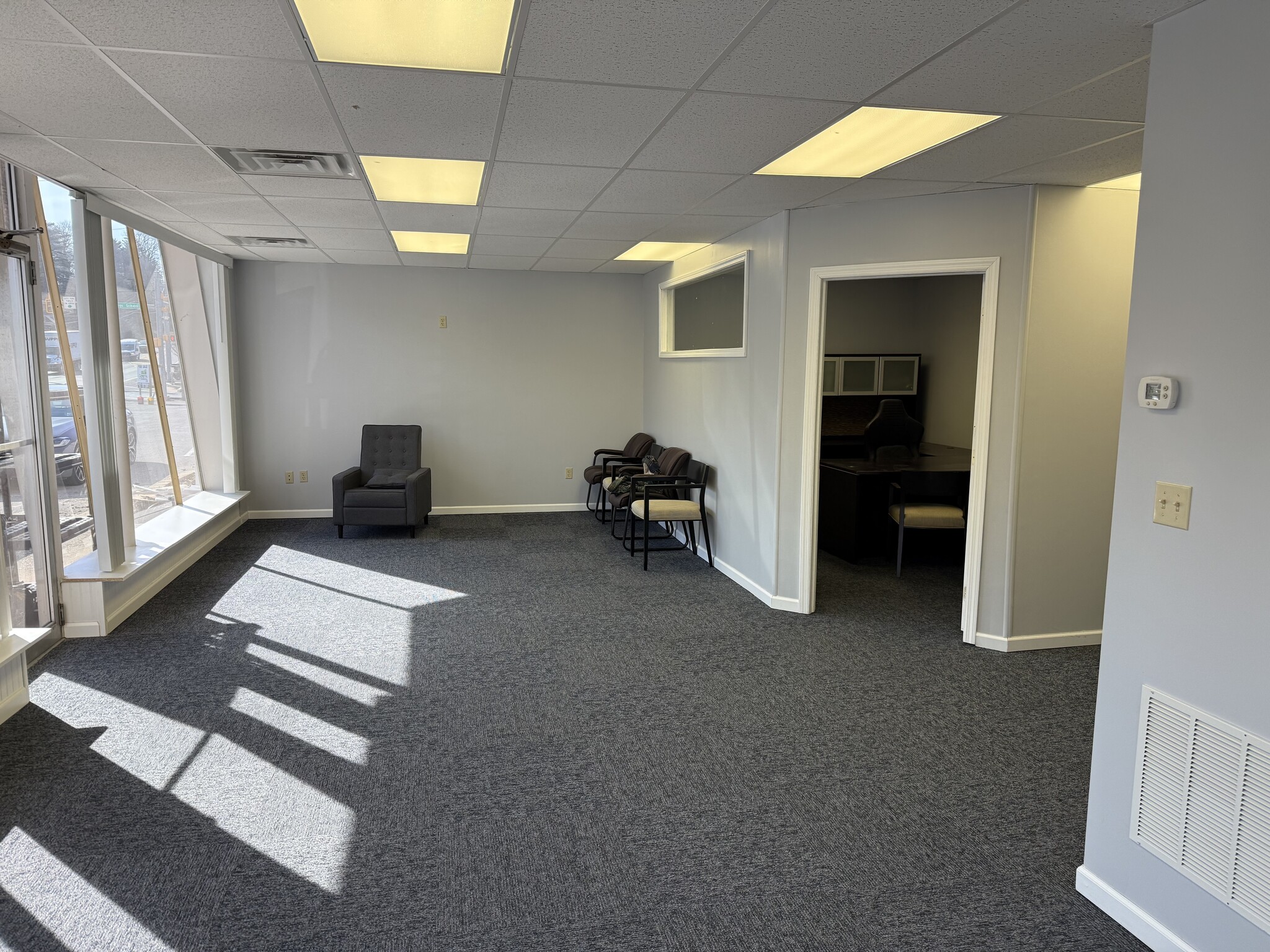 5850 Library Rd, Bethel Park, PA à louer Photo principale– Image 1 sur 6