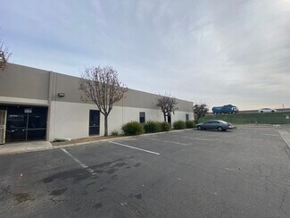 Plus de détails pour 10612 Trask Ave, Garden Grove, CA - Industriel/Logistique à louer