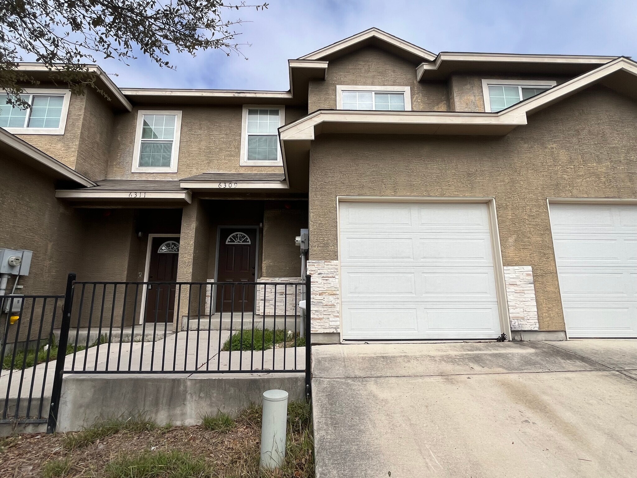 6309 Attucks Ln, San Antonio, TX à vendre Photo principale– Image 1 sur 32