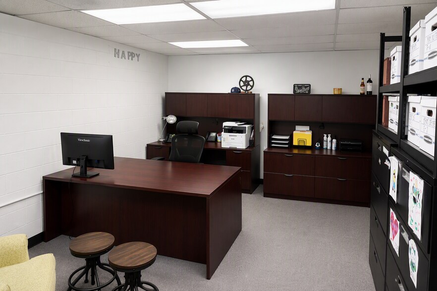391 Corporate Way, Orange Park, FL à vendre - Photo de l’immeuble – Image 3 sur 5