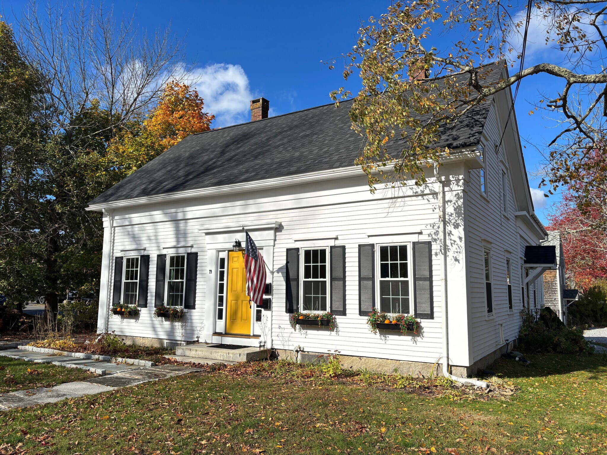 79 Elm St, Camden, ME à louer Photo principale– Image 1 sur 11